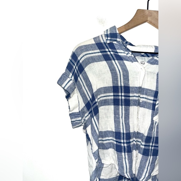 RAILS Amelie Short Sleeve Plaid Shirt Size Medium - Picture 4 of 11